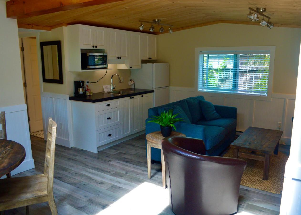 Wild Coast Wilderness Resort Port Renfrew Exterior foto