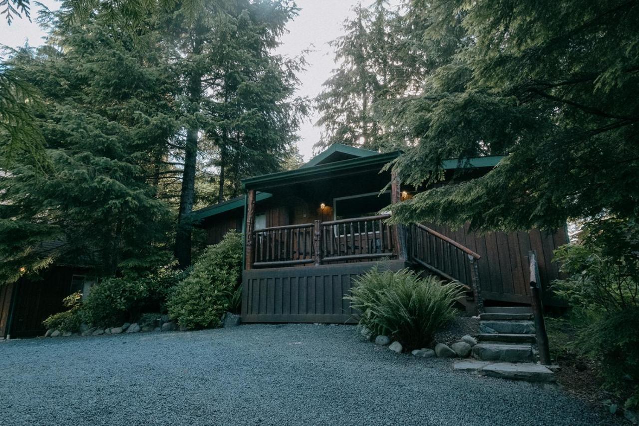 Wild Coast Wilderness Resort Port Renfrew Exterior foto