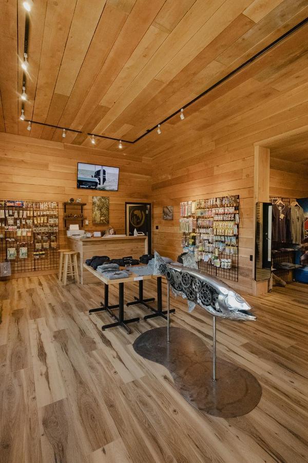 Wild Coast Wilderness Resort Port Renfrew Exterior foto