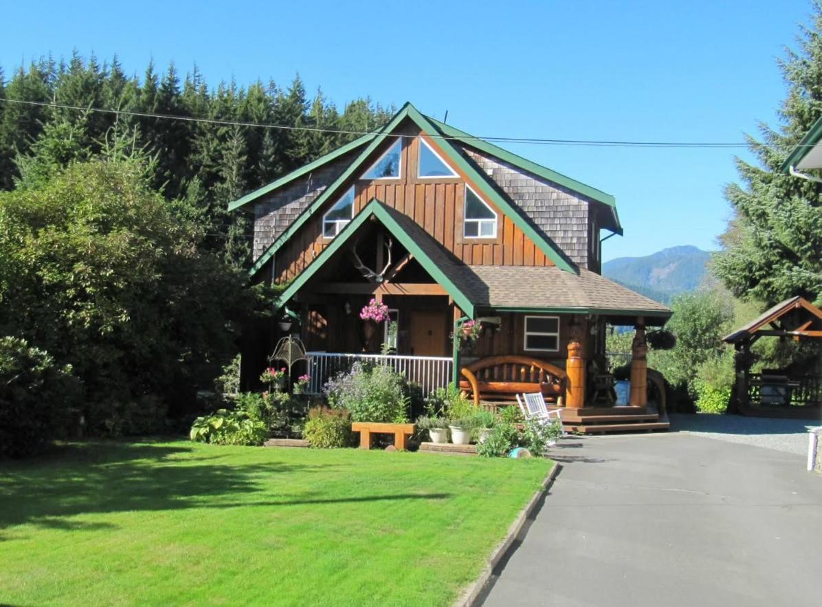 Wild Coast Wilderness Resort Port Renfrew Exterior foto