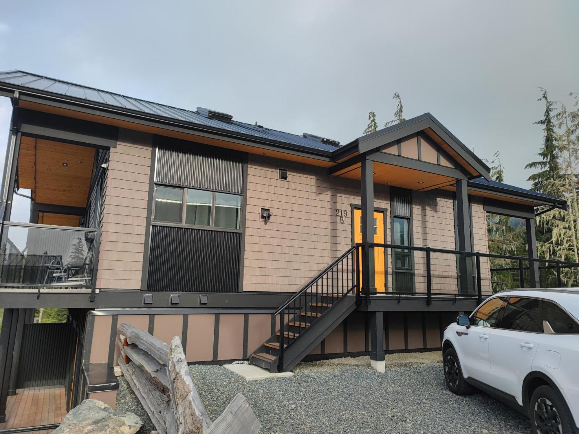 Wild Coast Wilderness Resort Port Renfrew Exterior foto